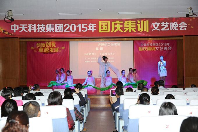 PG电子·仿照器(试玩游戏)官方网站